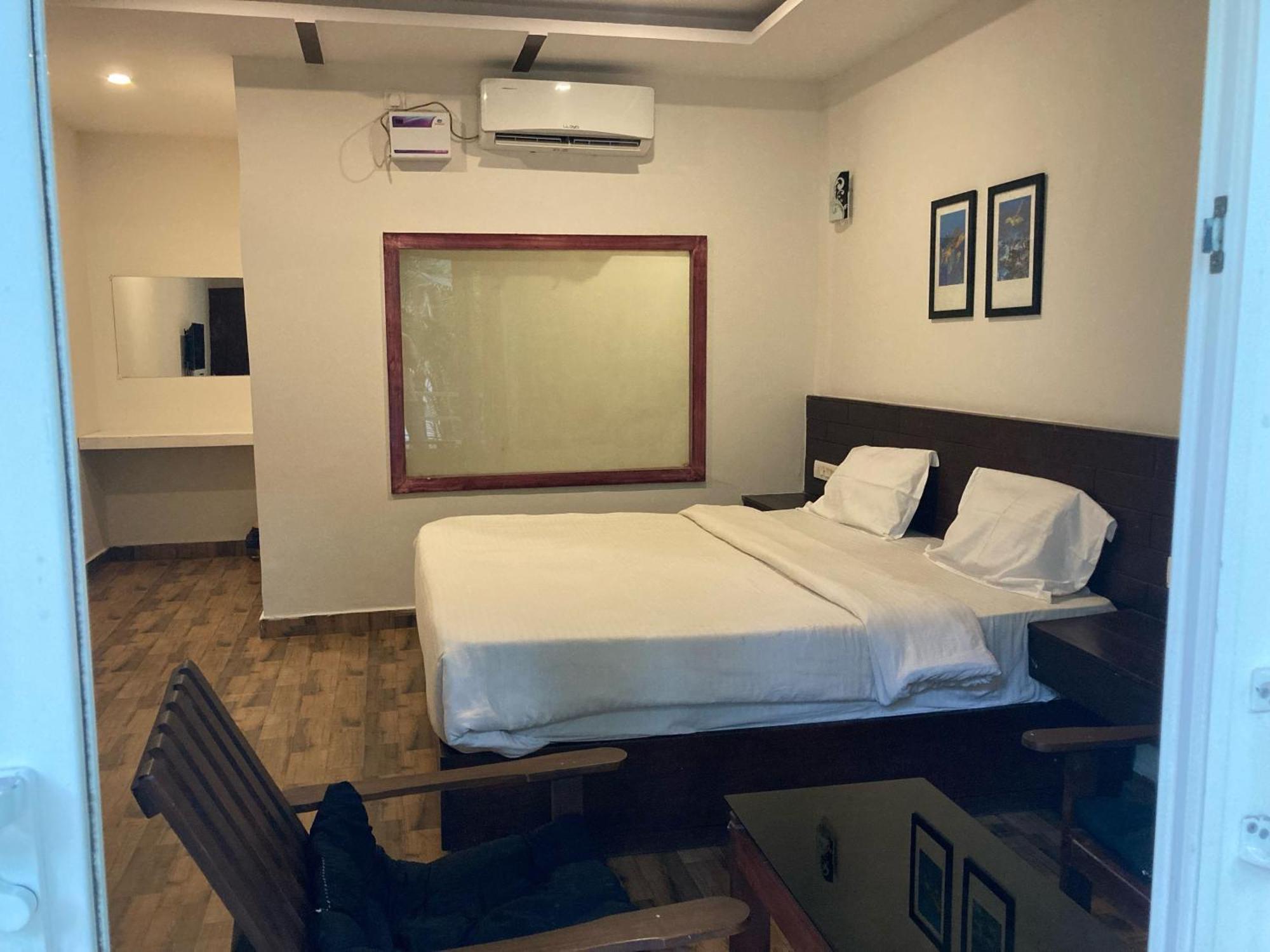 Hotel O Calangute Beach Resort Candolim Bagian luar foto